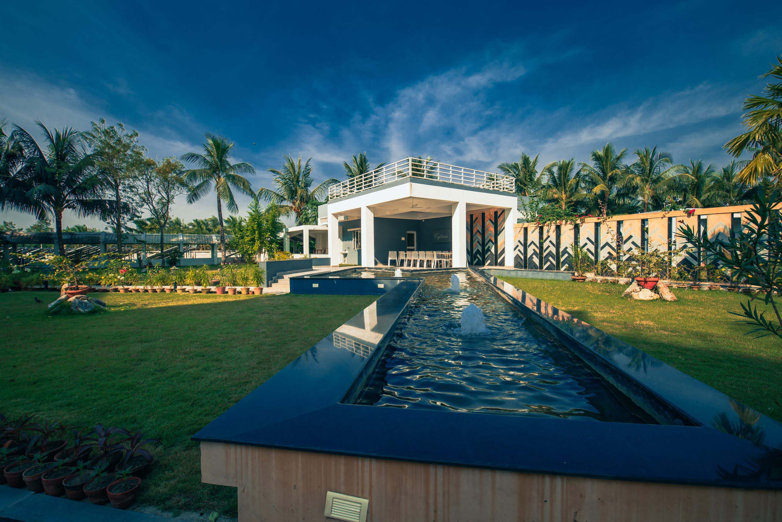 About Us – Aumorto Retirement Home in Kolkata